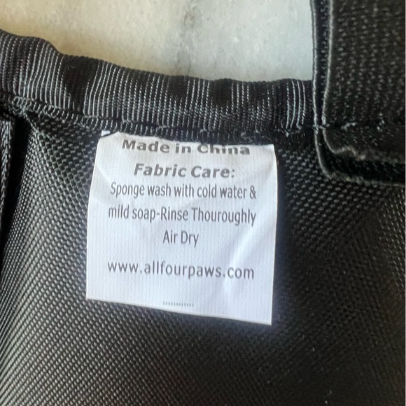 NWT, The Comfy Cone, Pet Soft Cone Collar - Picture 8 of 9